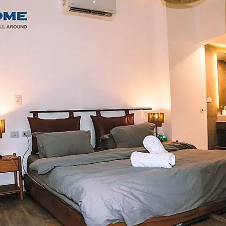 Luxury Villa In Sholan
